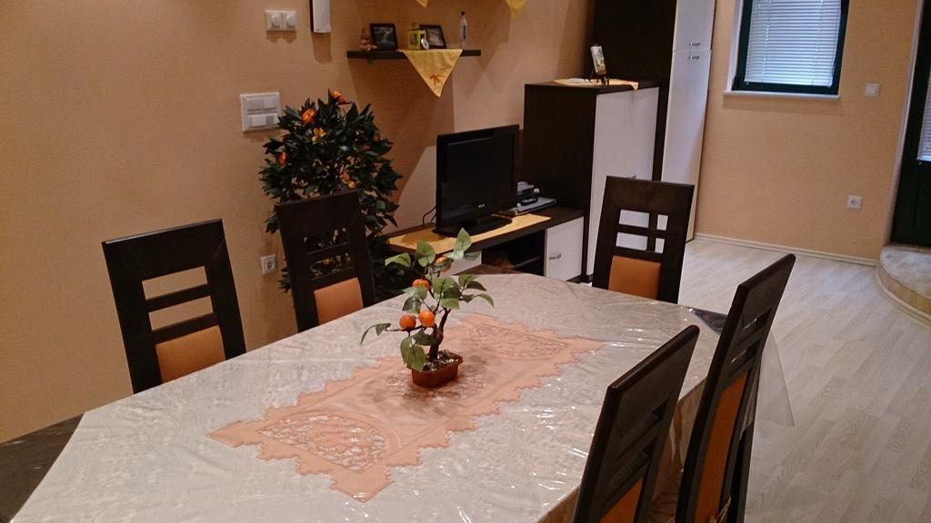 Urban Apartment Макарска Экстерьер фото