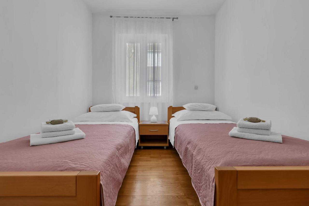 Urban Apartment Макарска Экстерьер фото